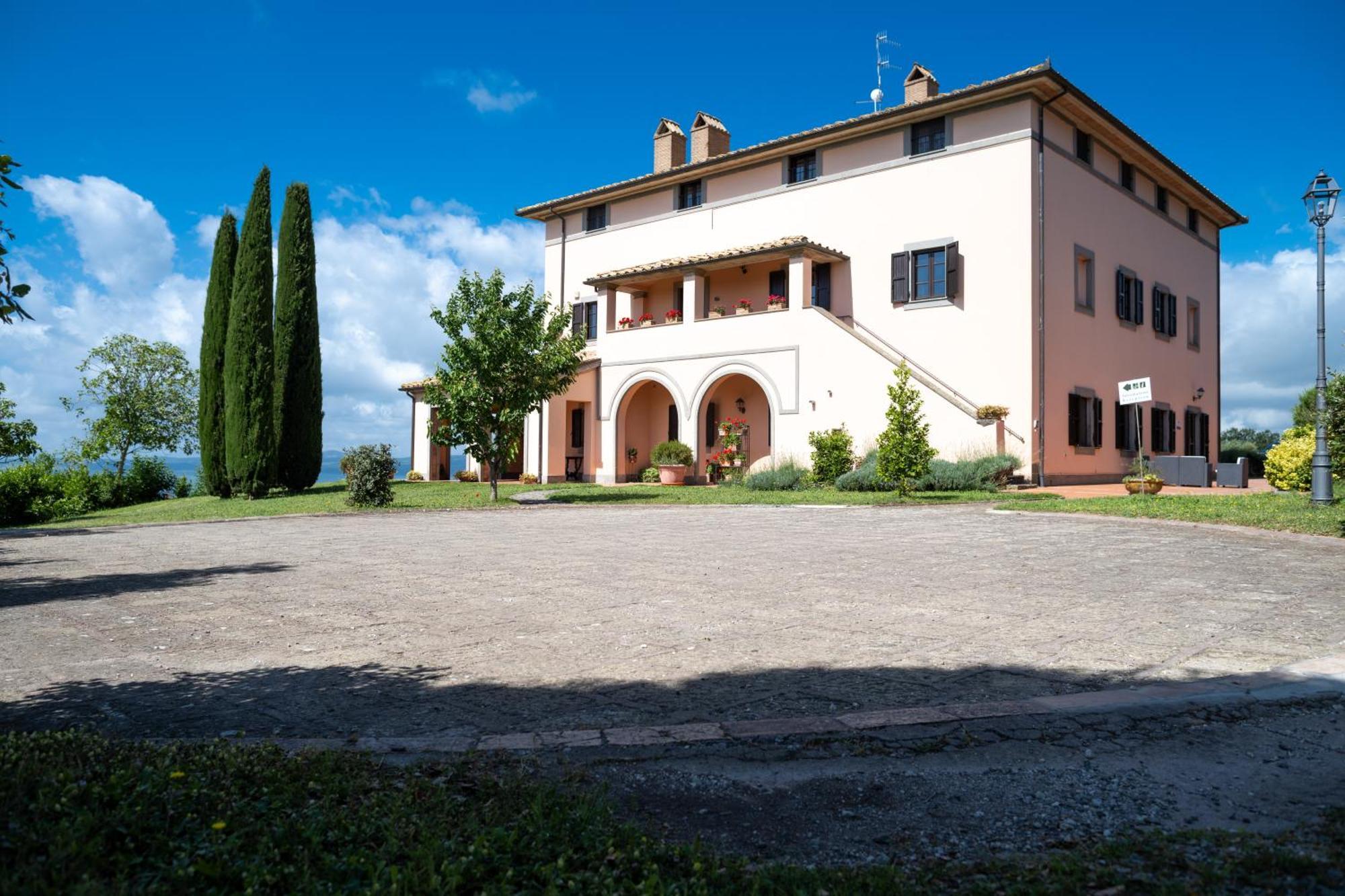 Agri Relais Il Poderaccio Di Bolsena Ngoại thất bức ảnh